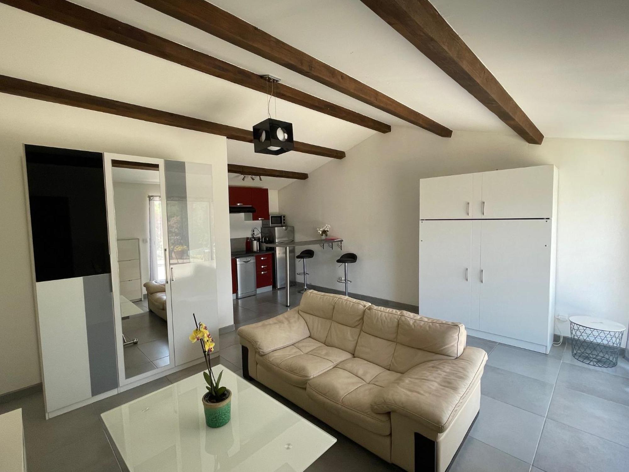 Studio Charmant Avec Terrasse Lancon Provence Bagian luar foto
